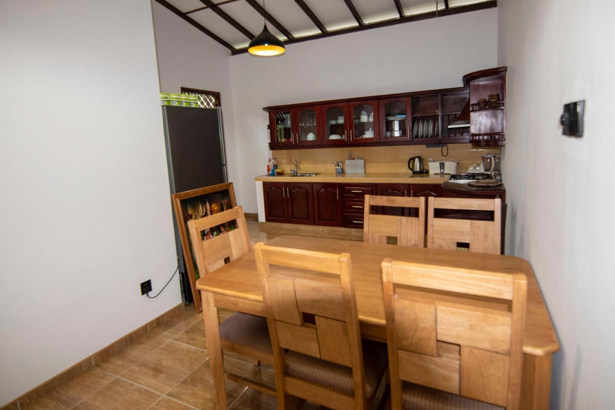 Green Villa Apartment ウナワトゥナ エクステリア 写真